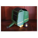 Ertl 1/16 John Deere Round Baler