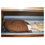 Comforter & Queen Bedding