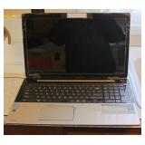 Toshiba  L75 Laptop
