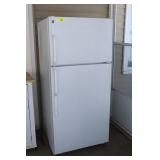 GE Refrigerator