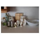 Serving Bowls, Cheese Cutter, Salt & Pepper, Etc..