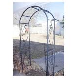 7' Arched Trellis