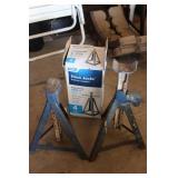 Jack Stands & Stack Jacks