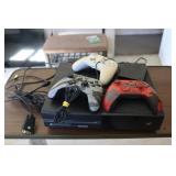 Xbox Gaming Console & Controllers
