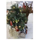 Small Lot of Christmas