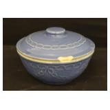 USA Covered Stoneware 8' Bowl w/ Lid