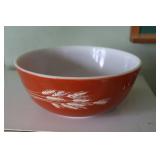 Pyrex 10' Wheat Mixing Bowl
