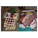 Christmas Ornaments & Dï¿½cor