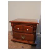 18' x 27' x 23' End Table