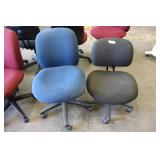 Rolling & Swivel Desk Chairs