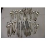 Oneida Community Plate Queen Bess II Flatware