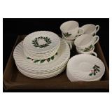 Holly Berry Christmas Plates
