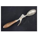 Vintage United Banana Split Ice Cream Scoop