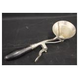 Vintage Clipper Pyramid Cone Ice Cream Scoop