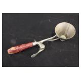 Mosteller No. 79 Ice Cream Dipper