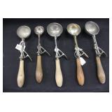 Vintage Gilchrist Wood Handle Ice Cream Scoop