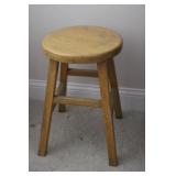 18" Oak Stool