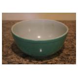 Pyrex 8.5" Mixing Bowl
