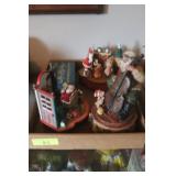 Christmas Music Boxes & Dï¿½cor