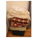 Bedding & Blankets