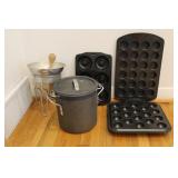 Bakeware, Stockpot, Cone Strainer & Sieve