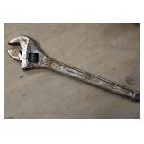 18" Adjustable Wrench