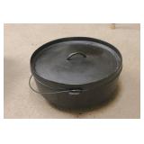 #14 USA Footed Cast Iron Dutch Oven