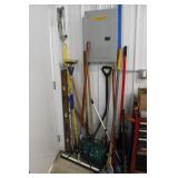 Long Handled Lawn & Garden Tools