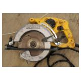 7 1//4" DeWalt Framing Saw