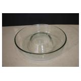 Pyrex 9"  Bundt Pan