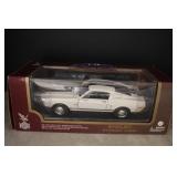 NIB Road Legends 1968 Shelby GT - 500KR 1:18 Die C