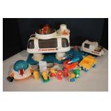 Playmates Space Station Set