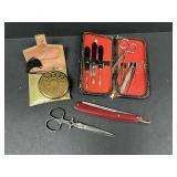 Compact, Old Groominig Set & Scissors