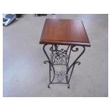Occassional Decor Table