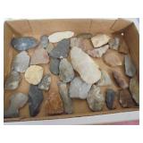 Flat of scraper & Aroowhead chips, unknown origin