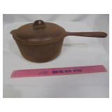 Cast iron sauce pan
