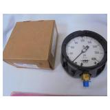 Ametek, 4 1/2", 400 psi, pressure guage