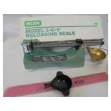 RCBS Model 5-0-2 reloading scale