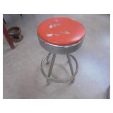 Swivel Work Stool