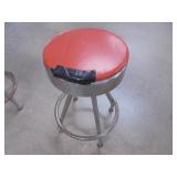 Swivel Work Stool
