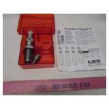 Lee, case extending die