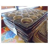Lot of 10 muffin pans