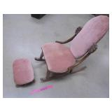 Small rocker w/ rocking ottoman
