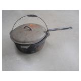 Cast Iron Dutch Oven