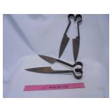 Lot of 2 vintage shears