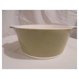 Corning Ware Avacado 1 3/4qt bowl