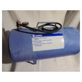 Campbell Hausfeld 7gal air tank