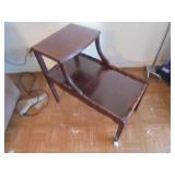 Two tier end table w/ semi scalloped edges