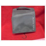 Mary Kay Hanging Maekup Case