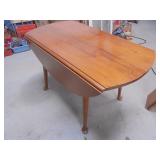 Vintage Maple Drop Leaf Table with 2 leaf